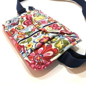 Vera Bradley Belt Bag/Crossbody Bag Like New, Used Only a Few Times. So cute!